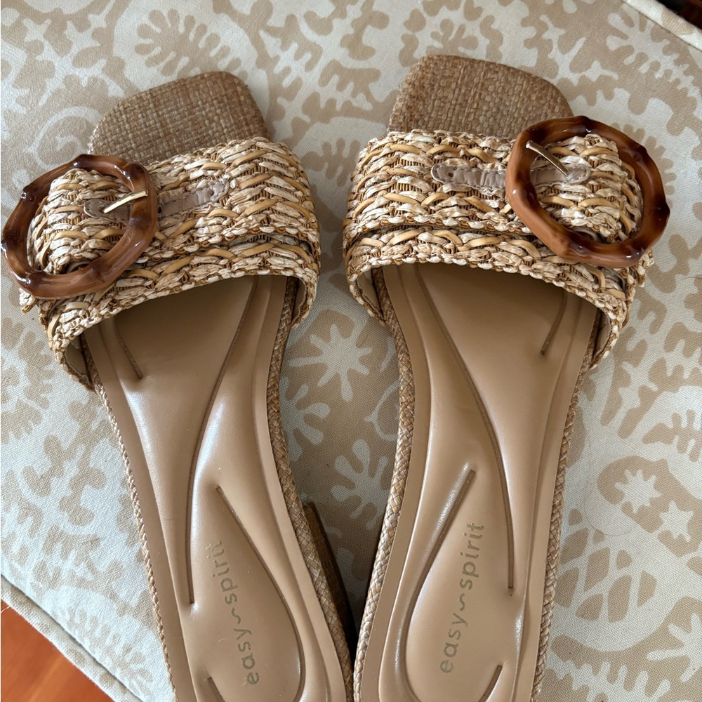 Easy Spirit Tan and Brown Sandals with Woven Design